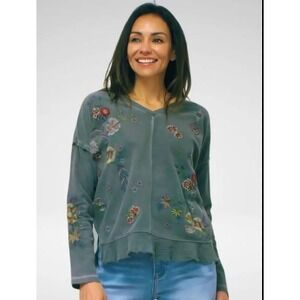 #2129 Caite NWT Pia Thermal Embroidered Vneck Top Size Small Dark Grey